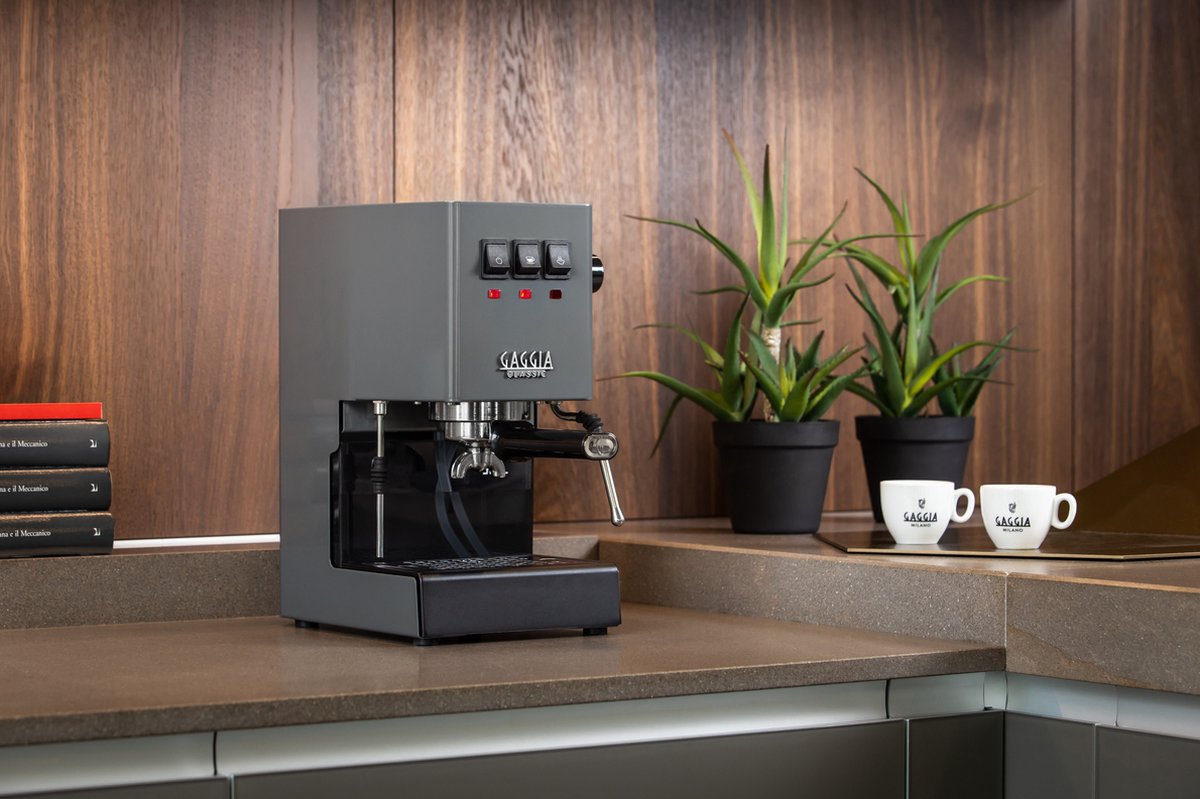 Wat vinden we goed aan de Gaggia Classic E24 Industrial Grey Espressomachine