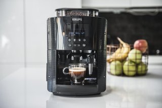 Krups EA8150 Volautomatische espressomachine Zwart