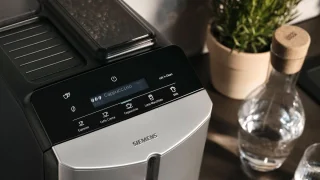 Siemens EQ300 TF303E07 espressomachine RVS