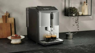 Siemens EQ300 TF303E07 espressomachine RVS