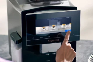 Siemens EQ900 TQ905R09 volautomatische espressomachine zwart/rvs