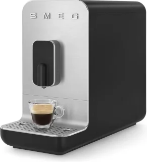 SMEG BCC01BLMEU Espressomachine Mat Zwart Volautomatisch