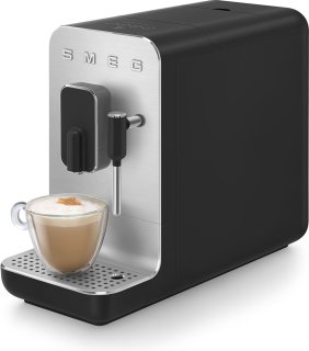 SMEG BCC12BLMEU Espressomachine Mat Zwart