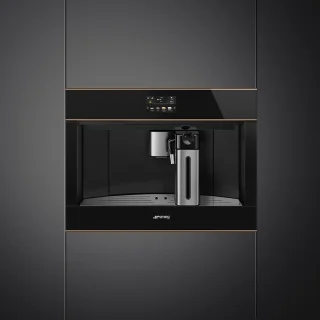 Smeg CMS4604NR koffiemachine
