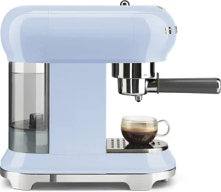 SMEG ECF01PBEU espressomachine pastelblauw
