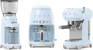 SMEG ECF01PBEU espressomachine pastelblauw