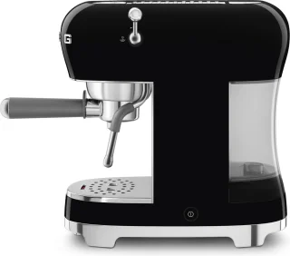 SMEG ECF02BLEU Handmatige espressomachine zwart