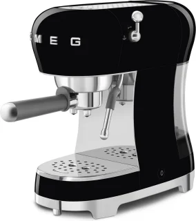SMEG ECF02BLEU Handmatige espressomachine zwart