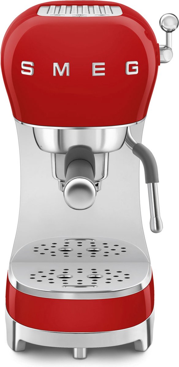 De SMEG ECF02RDEU Handmatige espressomachine Rood in één oogopslag