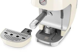 SMEG ECF03CREU Handmatige espressomachine Crème