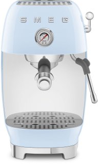 De SMEG ECF03PBEU Handmatige espressomachine in één oogopslag