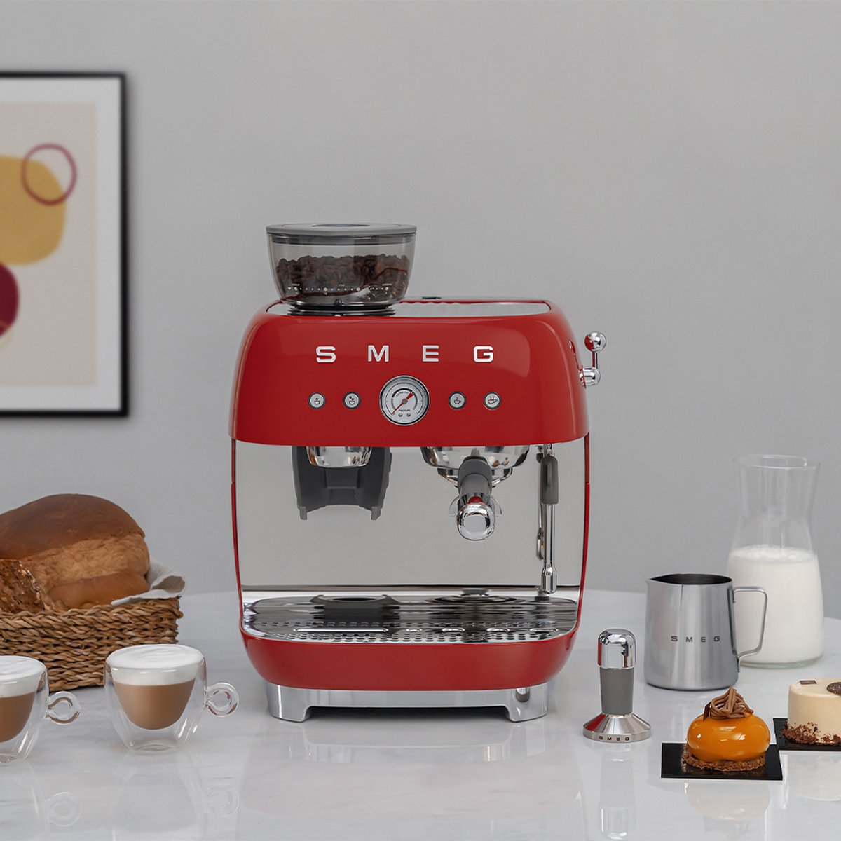 Wat vinden we goed aan de SMEG EGF03RDEU Espressomachine Rood