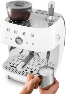 SMEG EGF03WHEU Espressomachine Wit