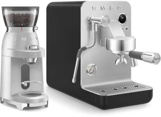 SMEG EMC02BLMEU Espressomachine Minipro Mat Zwart