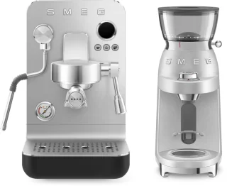 SMEG EMC02BLMEU Espressomachine Minipro Mat Zwart
