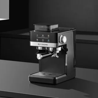 Volautomatische espressomachine met ingebouwde koffiemolen