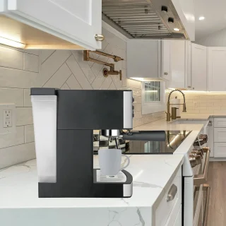 Zilveren espressomachine