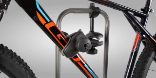 E-Hornet fietsendrager 2 fietsen 13-pins aansluiting