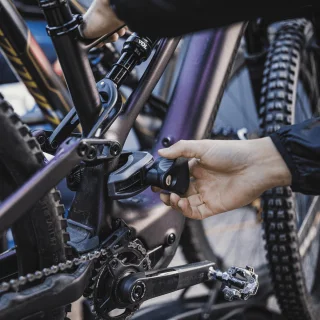 Thule EasyFold XT F Trekhaak Fietsendrager Aluminum 2 Bikes