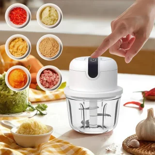 Wat vinden we goed aan de Elektrische uienhakker - mini hakmolen wit