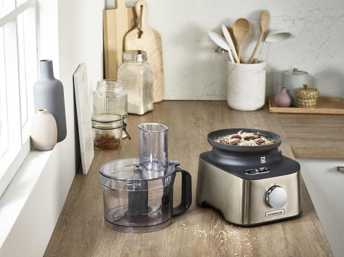 Wat vinden we goed aan de Kenwood Multipro Compact+ FDM316SS Foodprocessor