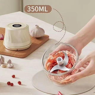 Mini Keukenmachine - Elektrische Hakker - Maaltijd Voorbereiden - Draadloos Gemak - 12x15cm - Crèmekleurig