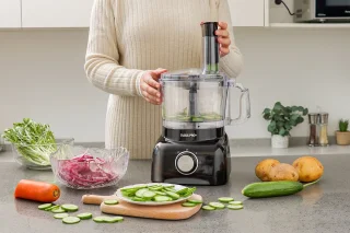 Swiss Pro+ SP800 Retro Foodprocessor 1.2L Super Black