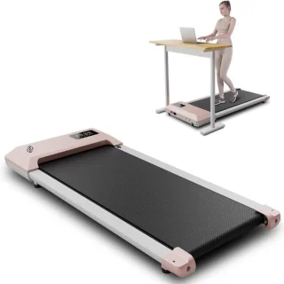 Treadmill for home: This treadmill features a powerful 2.25 hp motor, which provides a smooth and efficient training experience. Ideal for home use, this flat treadmill is designed with 5 layers of anti-slip padding for added safety and stability.