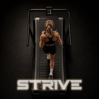 Strive professionele curved loopband