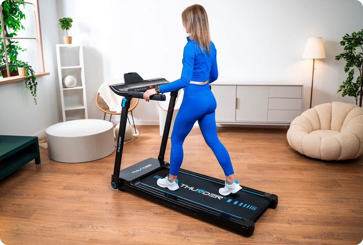 Wat vinden we goed aan de THUNDER ULTRA-BLACK elektrische loopband opvouwbaar