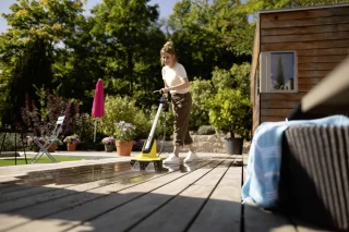 KARCHER Patio Cleaner PCL 3-18 terrasreiniger inclusief accu en lader