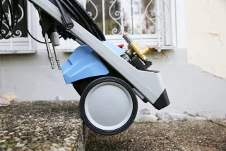 Kranzle HD Reiniger met Round Cleaner en MTM PF22.3 Foamlans