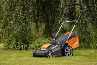 Yard Force LMC34A
