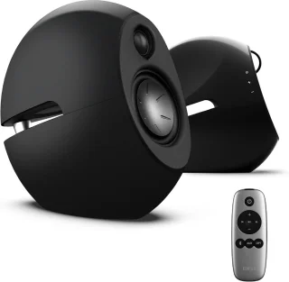 Wat vinden we goed aan de Home Entertainment 2.1 Luidsprekersysteem - Rood