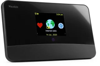 Power Dynamics multiroom 8-zone versterker met 16 speakers en DAB tuner