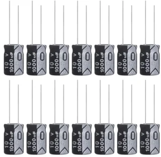 Elektrolytische condensatoren 1000 µF 10 V - 15 stuks