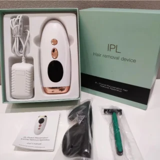 IPL Laser Ontharingsapparaat Wit inclusief beschermingsbril en scheermes