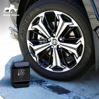 Black Rhino 2-in-1 Jumpstarter met Bandencompressor 1000A 8000mAh