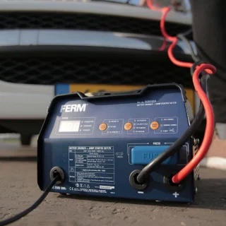 FERM BCM1020 Acculader en Jumpstarter 6V/12V