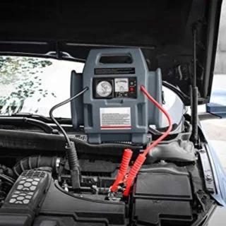 Jumpstarter Powerbank met Compressor