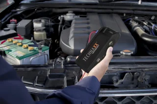Technaxx TX-218 Jumpstarter en Powerbank 12000mAh Zwart