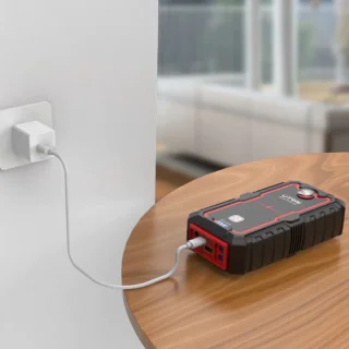 Utrai Jstar One Jumpstarter 12V 2000A 22000mAh