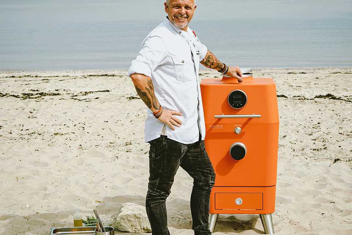 Everdure 4K Houtskoolbarbecue Oranje