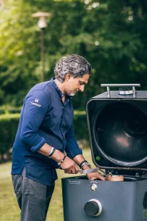 Everdure 4K Houtskoolbarbecue Rood