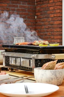 GRLLR Shichirin Osaka Houtskoolbarbecue Zwart