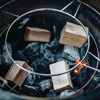Wat vinden we goed aan de Kamado Joe Afgeschermde Roosterplaat