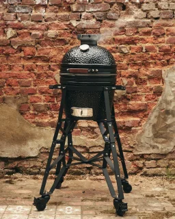 THE BASTARD Compact Kamado BBQ 33 cm