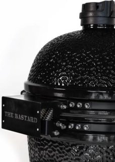 The Bastard Large Solo 2021 barbecue