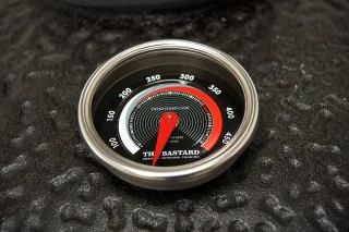 The Bastard Large Solo 2021 Kamado Barbecue