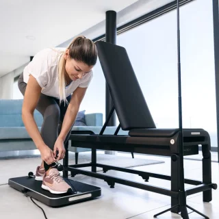 Flow Fitness DSG100i Krachtstation met Perform Fitnessbank